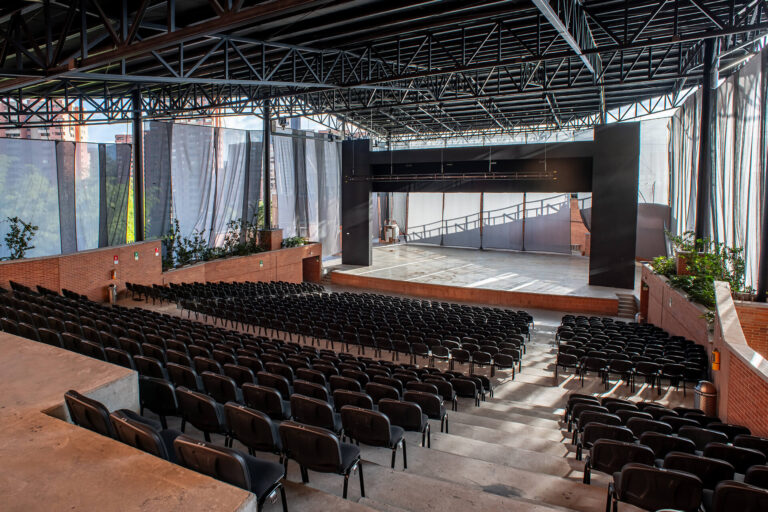 foto-teatro-el-tesoro-001